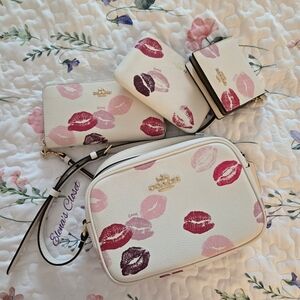 Coach Lips Kiss Print Bundle